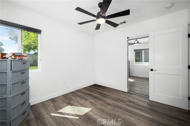 3246 N Marwick, Long Beach CA: https://media.crmls.org/medias/3762c705-af8b-4701-9c5a-7187dac3e525.jpg