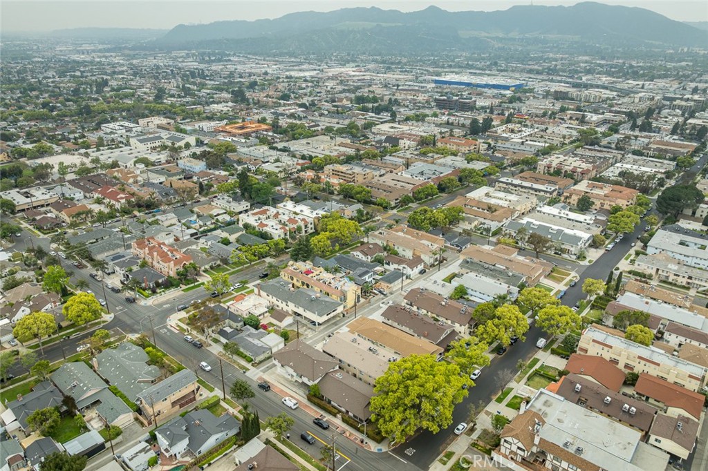 303 S Kenneth RoadBurbank img 46