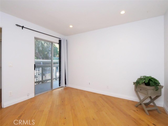 Bedroom to Balcony