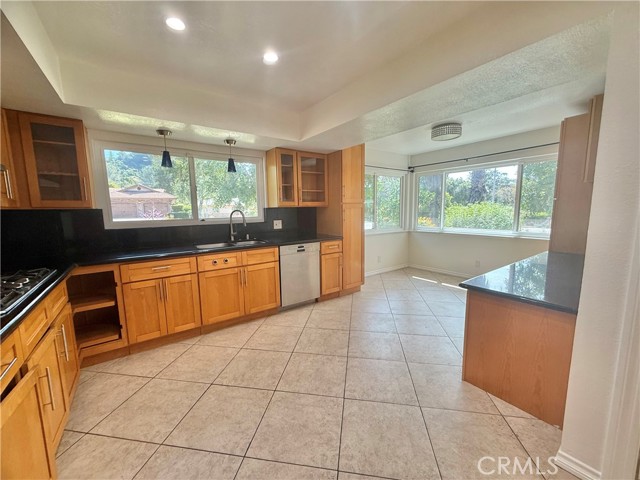 Detail Gallery Image 28 of 67 For 61 E Orange Grove, Arcadia,  CA 91006 - 3 Beds | 2/1 Baths