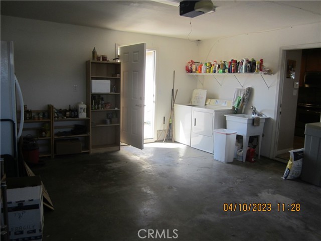 Double Garage/Laundry Area