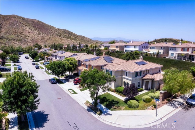 Detail Gallery Image 8 of 52 For 35434 Coyote Creek Ct, Lake Elsinore,  CA 92532 - 4 Beds | 3 Baths