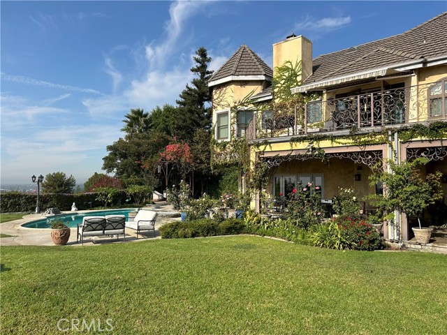 Detail Gallery Image 2 of 3 For 290 Whispering Pines Dr, Arcadia,  CA 91006 - 4 Beds | 4 Baths