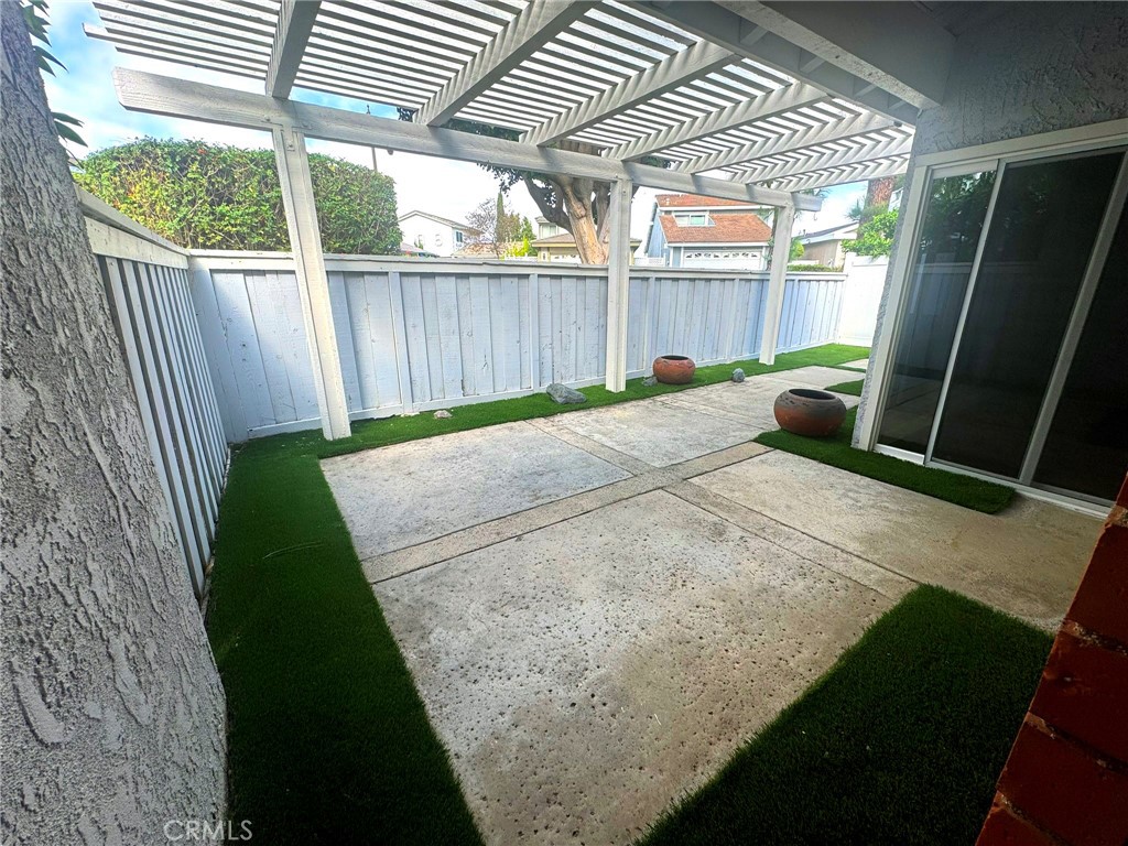 MLS #OC25246722 image #41