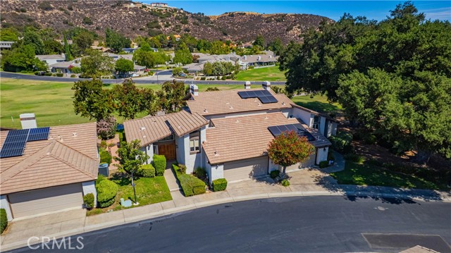 Detail Gallery Image 2 of 59 For 38285 Oaktree, Murrieta,  CA 92562 - 2 Beds | 2/1 Baths