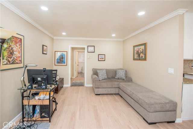 611 S La Veta Park Circle, Orange CA: https://media.crmls.org/medias/3765a5a6-f718-4d90-ac86-965e72a09499.jpg