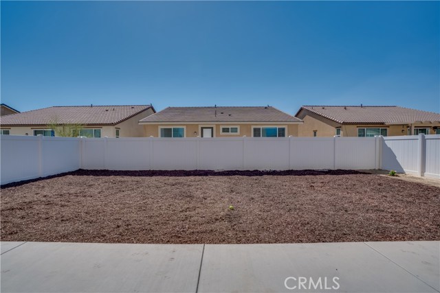 1963 Old Steel Way, Hemet CA: https://media.crmls.org/medias/376746d5-8c12-4bf5-aa14-dfd3f4d3d304.jpg