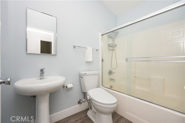 Detail Gallery Image 26 of 36 For 418 E Olive #B, Monrovia,  CA 91016 - 3 Beds | 2/1 Baths
