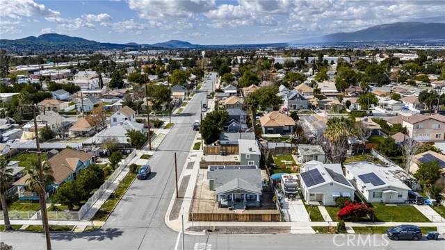 Detail Gallery Image 43 of 44 For 903 Webster, Redlands,  CA 92374 - 4 Beds | 2/1 Baths