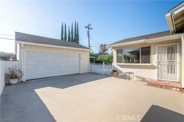 Detail Gallery Image 24 of 31 For 19218 Schoolcraft, Reseda,  CA 91335 - 3 Beds | 2 Baths