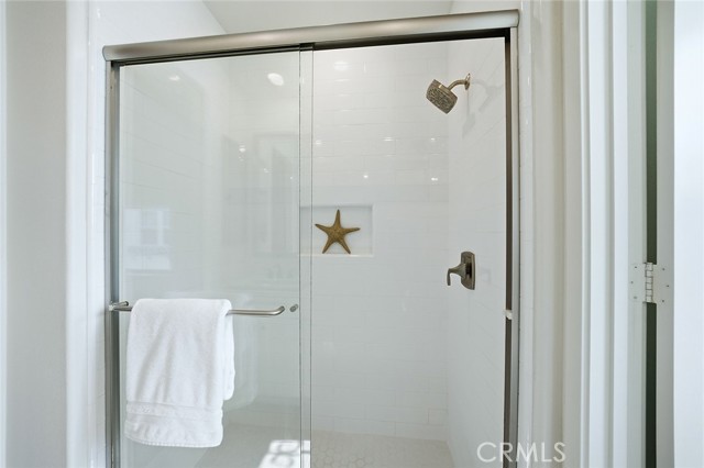 Detail Gallery Image 26 of 45 For 18315 Iris Ln, Yorba Linda,  CA 92886 - 2 Beds | 2/1 Baths