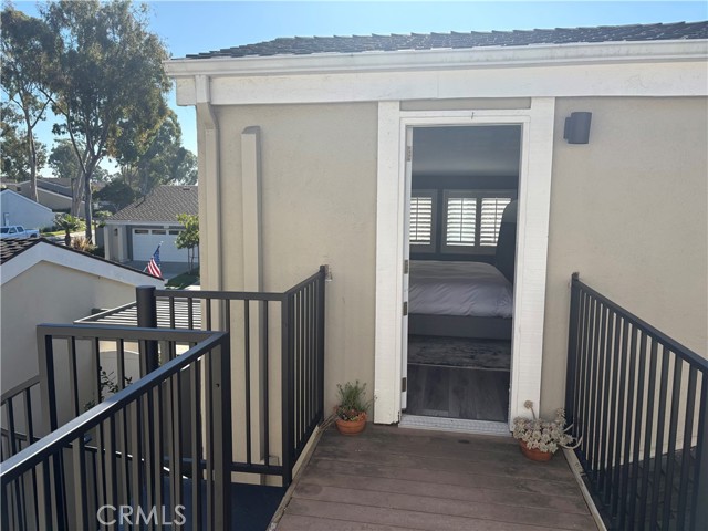 Detail Gallery Image 2 of 6 For 19711 Oceanaire, Huntington Beach,  CA 92648 - 0 Beds | 1/1 Baths