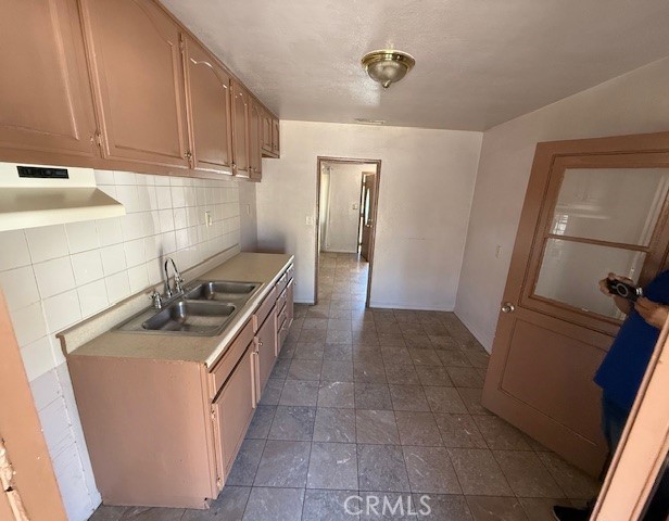 Detail Gallery Image 7 of 12 For 3115 Glenview Ave, San Bernardino,  CA 92407 - 2 Beds | 1 Baths