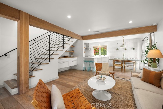 125 Broadway, Redondo Beach, California 90277, 3 Bedrooms Bedrooms, ,2 BathroomsBathrooms,Residential,For Sale,Broadway,SB26087245