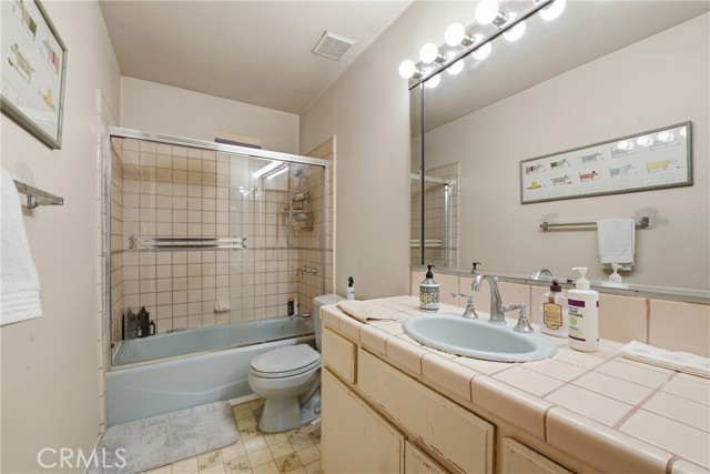 Detail Gallery Image 18 of 30 For 8805 Arcadia Ave, San Gabriel,  CA 91775 - 3 Beds | 2 Baths