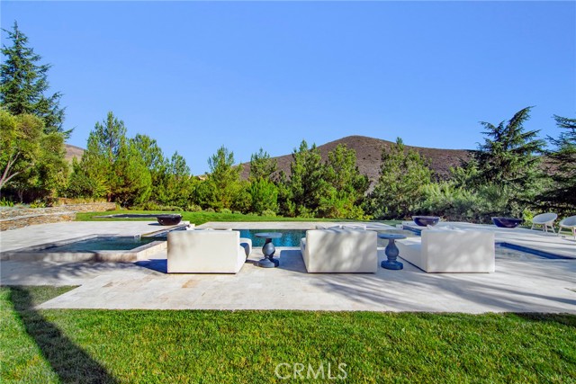 Detail Gallery Image 39 of 61 For 4947 Summit View, Westlake Village,  CA 91362 - 6 Beds | 7/1 Baths
