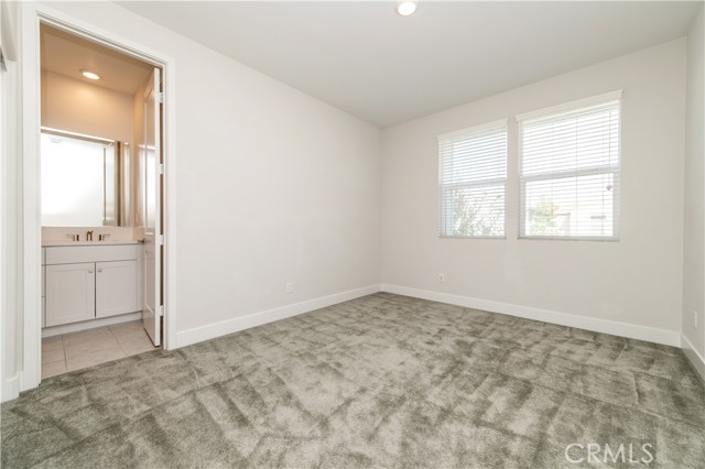 Detail Gallery Image 31 of 38 For 631 Cardona, Lake Forest,  CA 92630 - 5 Beds | 4 Baths