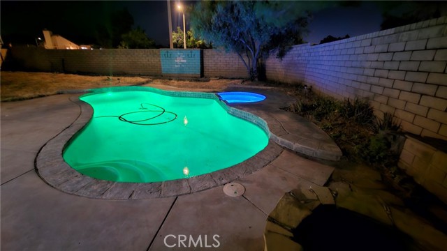 Detail Gallery Image 34 of 39 For 37483 Cambridge Ln, Palmdale,  CA 93550 - 3 Beds | 2 Baths
