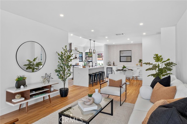 Detail Gallery Image 11 of 29 For 2861 Pinckard Ave, Redondo Beach,  CA 90278 - 3 Beds | 2 Baths