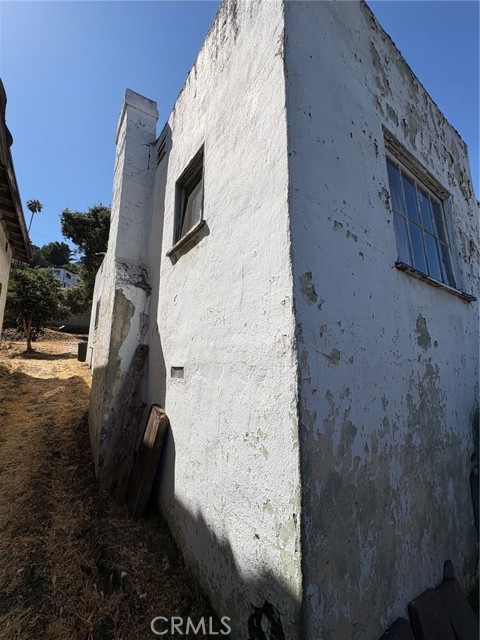 2128 N Marianna Avenue, Los Angeles CA: https://media.crmls.org/medias/376e286a-643e-4000-b055-dcb6611283b2.jpg