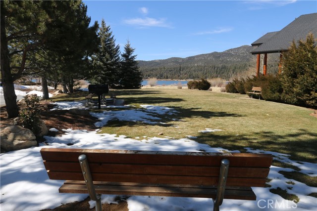 Detail Gallery Image 7 of 16 For 275 Meadow Cir, Big Bear Lake,  CA 92315 - – Beds | – Baths
