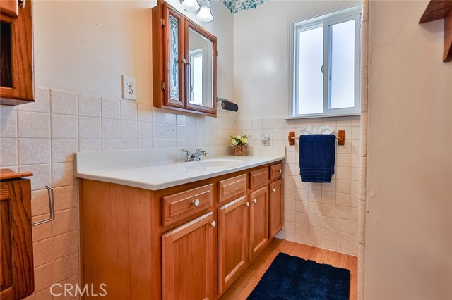 14758 Dunton Drive, Whittier CA: https://media.crmls.org/medias/376f0548-cee7-4727-ba9e-afdf1da50a53.jpg