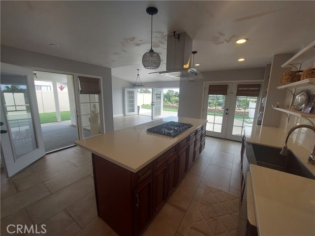 Detail Gallery Image 14 of 55 For 2297 Levante St., Carlsbad,  CA 92009 - 6 Beds | 4 Baths