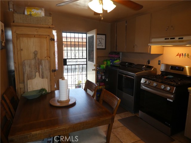 Detail Gallery Image 30 of 39 For 670 Keenan Ave, Los Angeles,  CA 90022 - – Beds | – Baths