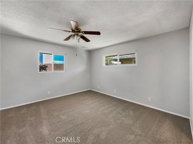 Detail Gallery Image 14 of 20 For 1160 Teakwood Pl, Hemet,  CA 92543 - 2 Beds | 2 Baths