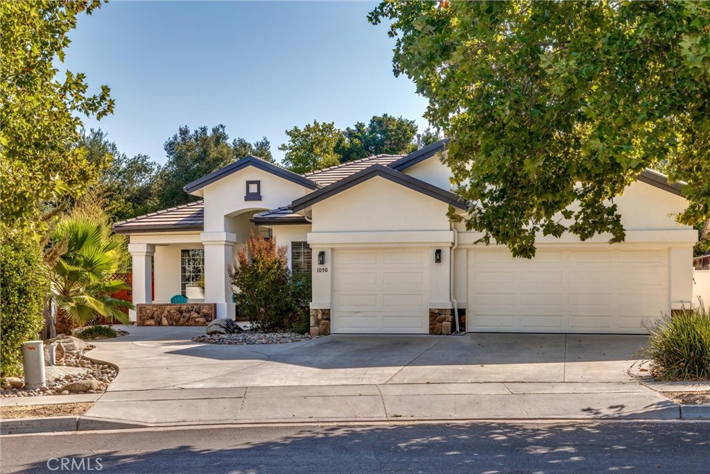 1050 Sleepy Hollow Road