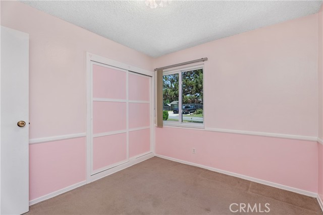 11747 Hollyview Drive, La Mirada CA: https://media.crmls.org/medias/3770d6e4-2682-4bcc-a1db-4236a26ef642.jpg