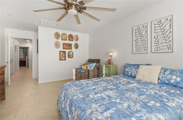 Detail Gallery Image 14 of 22 For 24131 Tuscany Ave #1303,  Murrieta,  CA 92562 - 3 Beds | 2/1 Baths