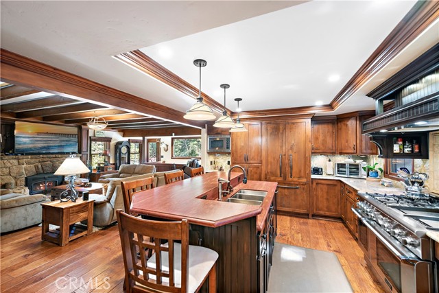 Detail Gallery Image 23 of 70 For 400 Cottage Grove Rd, Lake Arrowhead,  CA 92352 - 4 Beds | 4 Baths