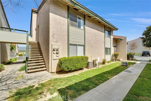 Detail Gallery Image 4 of 39 For 2255 Cahuilla St #56,  Colton,  CA 92324 - 1 Beds | 1 Baths