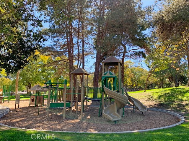 Detail Gallery Image 25 of 30 For 23405 via San Pablo, Aliso Viejo,  CA 92656 - 3 Beds | 2 Baths