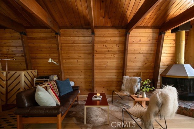 Detail Gallery Image 8 of 25 For 26486 Forest Ln, Twin Peaks,  CA 92391 - 2 Beds | 1/1 Baths
