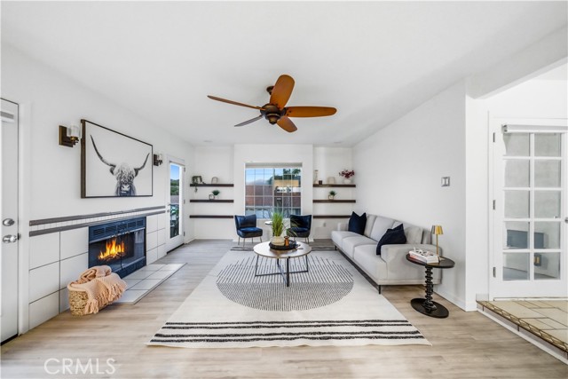 30846 Early Round Drive, Canyon Lake CA: https://media.crmls.org/medias/377427cf-5f60-472a-948a-2e359ff7397f.jpg