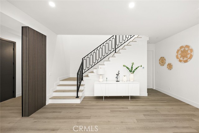 Detail Gallery Image 3 of 40 For 3815 Sycamore St, Pasadena,  CA 91107 - 5 Beds | 5/1 Baths