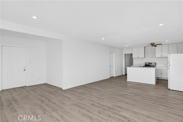 Detail Gallery Image 4 of 25 For 1754 Fortuna Ave, Landers,  CA 92285 - 2 Beds | 1 Baths