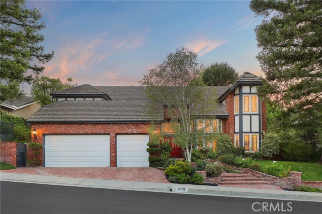 6137 Paseo La Vista, Woodland Hills CA: https://media.crmls.org/medias/377619a8-4949-45fe-8ab0-eb8e47c2519e.jpg