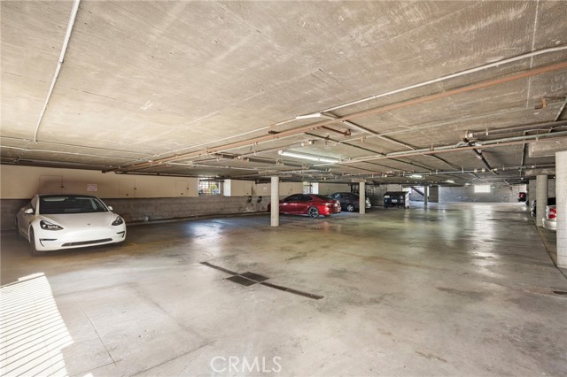 Detail Gallery Image 22 of 24 For 251 W Dryden St #16,  Glendale,  CA 91202 - 2 Beds | 1/1 Baths