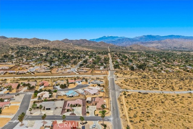 Detail Gallery Image 46 of 54 For 8514 Barberry Ave, Yucca Valley,  CA 92284 - 4 Beds | 3 Baths