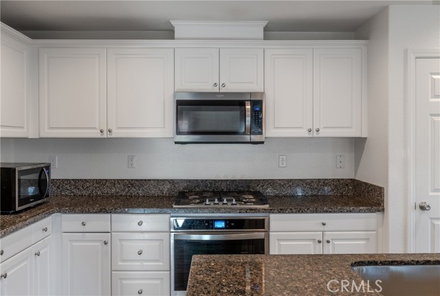 Detail Gallery Image 6 of 17 For 7725 Terra Manor St, Riverside,  CA 92507 - 3 Beds | 2/1 Baths