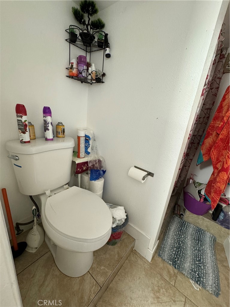 https://media.crmls.org/medias/377740c2-52a4-4e08-a601-fa352b5dc936.jpg?preset=X-Large