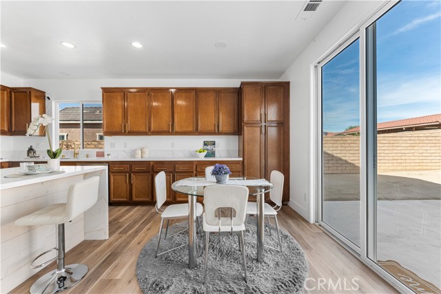 Detail Gallery Image 20 of 69 For 37920 Pisces Cir, Palmdale,  CA 93552 - 5 Beds | 4 Baths