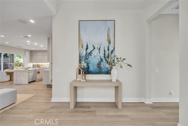 Detail Gallery Image 18 of 63 For 120 Parkland Alley, Lake Forest,  CA 92630 - 5 Beds | 4 Baths