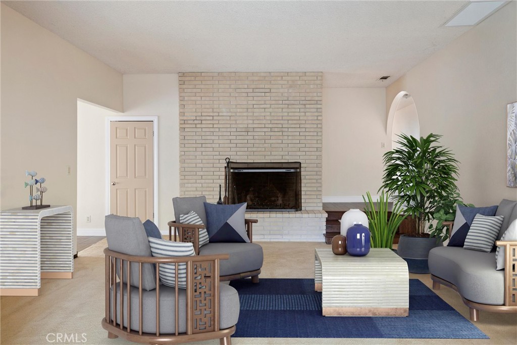 285 Bakersfield Avenue