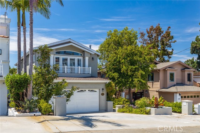 2317 Pine Avenue, Manhattan Beach, California 90266, 4 Bedrooms Bedrooms, ,3 BathroomsBathrooms,Residential,Sold,Pine,SB22177739