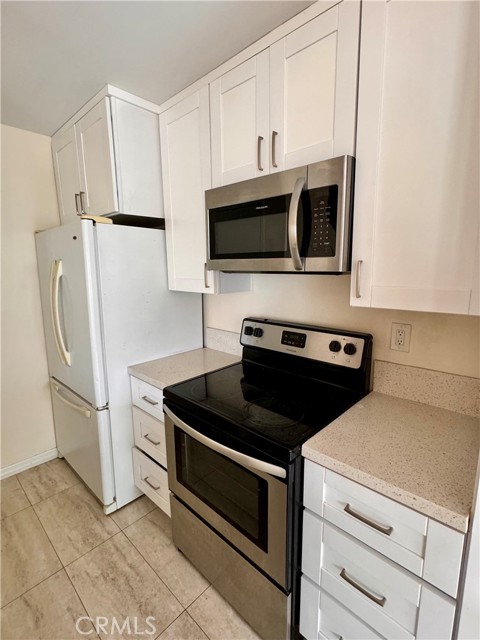 Image 4 of 13 For 8845 Mission Greens Road 2