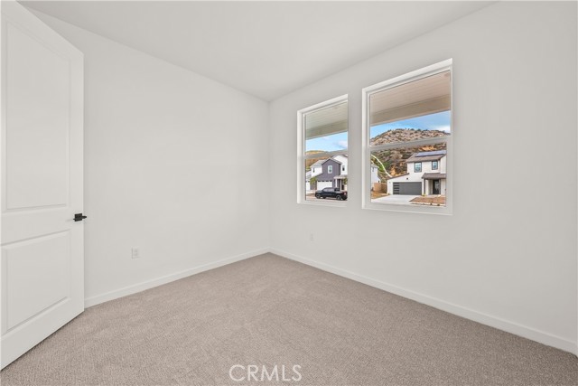 Detail Gallery Image 12 of 59 For 28908 Saddle Cir, Castaic,  CA 91384 - 4 Beds | 3 Baths